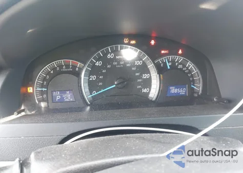 2014 Toyota Camry Se z USA, uszkodzony, nr VIN 4T1BF1FK9EU347876